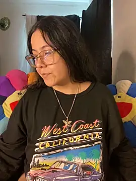 MsConejitaa online show from January 26, 4:30 pm