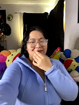 MsConejitaa online show from November 26, 4:30 pm