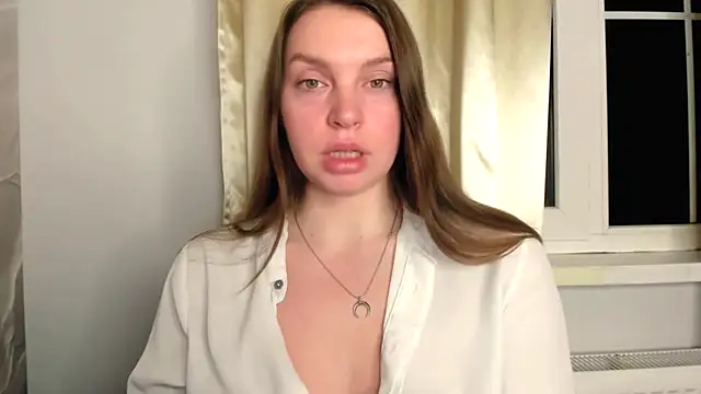 Snapshot of RubySkot chatting on February 25, 10:39 pm RubySkot online show from February 25, 10:39 pm