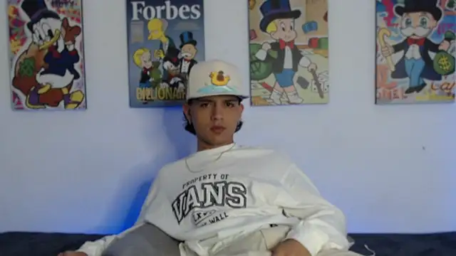 andersonZ998 online show from February 6, 5:03 am