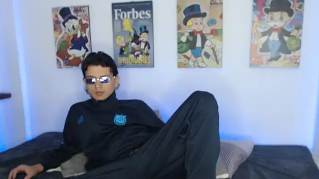 andersonZ998 online show from February 11, 5:26 am