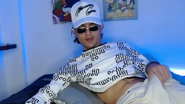 andersonZ998 online show from February 20, 1:03 am