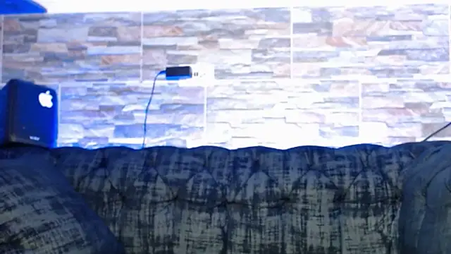 andersonZ998 online show from March 18, 9:32 pm