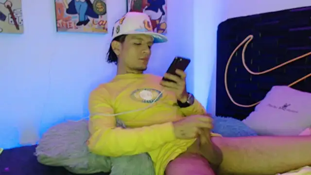 andersonZ998 online show from September 24, 5:11 am