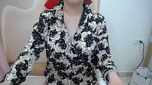 Leiershery online show from October 9, 1:14 am