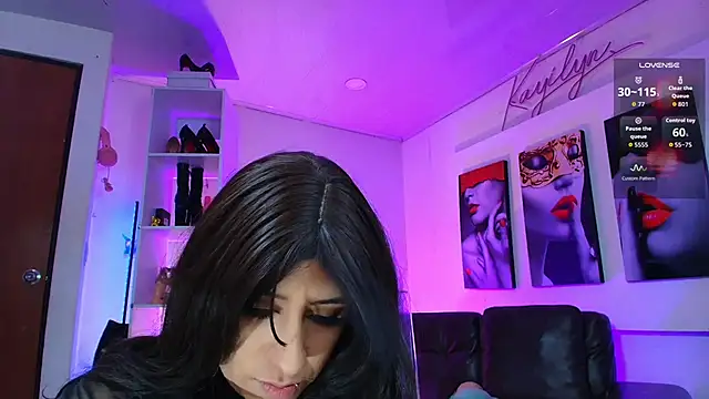 kayilyn online show from June 16, 12:08 pm