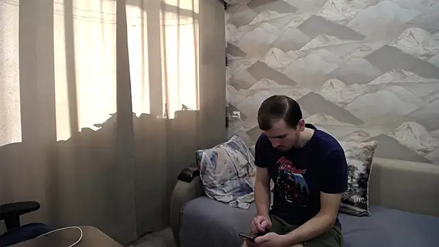 SerzhKorol1 online show from December 15, 6:06 am