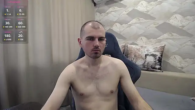 Snapshot of SerzhKorol1 chatting on May 16, 7:38 am SerzhKorol1 online show from May 16, 7:38 am