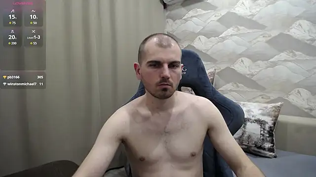 Snapshot of SerzhKorol1 chatting on May 18, 7:31 pm SerzhKorol1 online show from May 18, 7:31 pm