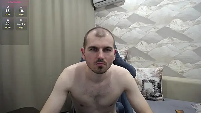 Snapshot of SerzhKorol1 chatting on May 25, 7:31 pm SerzhKorol1 online show from May 25, 7:31 pm