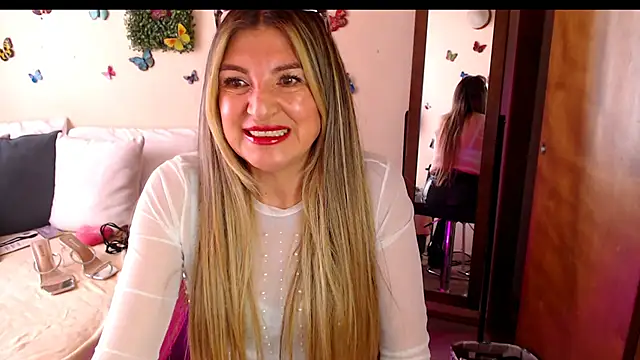 Jolie-Mature online show from July 17, 9:41 pm