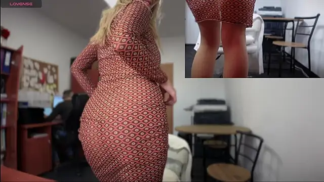 legsLONG online show from December 7, 8:22 am