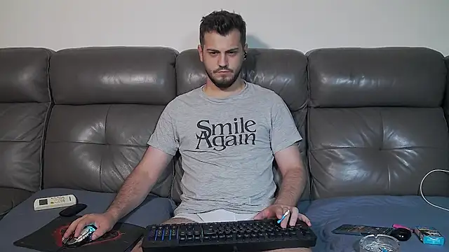 Snapshot of CrazyDom1 chatting on July 4, 8:59 pm CrazyDom1 online show from July 4, 8:59 pm