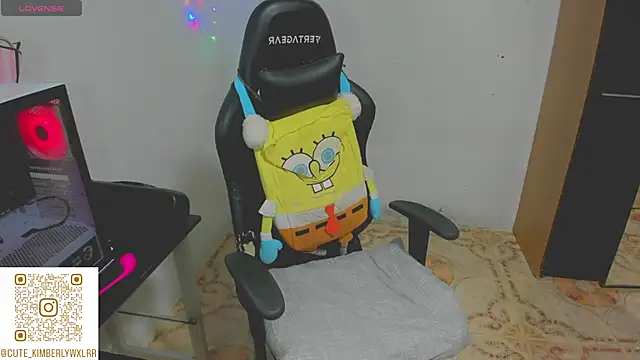 Kim Wexler online show from April 27, 5:22 pm