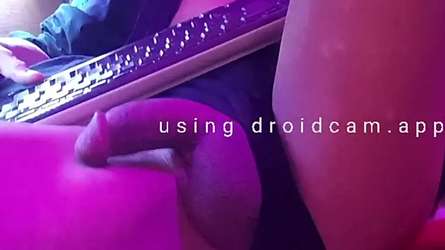 Snapshot of sexmadshyguy chatting on October 14, 12:22 am sexmadshyguy online show from October 14, 12:22 am