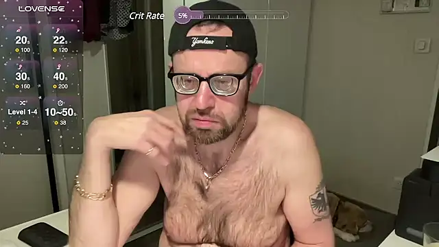 Snapshot of FABIOGLASSES chatting on March 16, 1:49 am FABIOGLASSES online show from March 16, 1:49 am