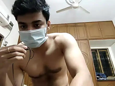 Snapshot of sukku3 chatting on January 27, 3:18 pm sukku3 online show from January 27, 3:18 pm