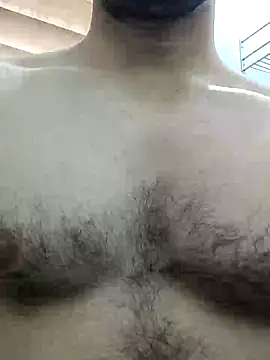 Snapshot of sukku3 chatting on February 8, 7:48 am sukku3 online show from February 8, 7:48 am