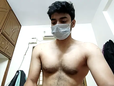 Snapshot of sukku3 chatting on May 23, 3:23 am sukku3 online show from May 23, 3:23 am