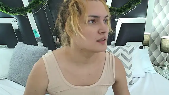 Snapshot of katya_kozlov chatting on January 12, 3:17 am katya kozlov online show from January 12, 3:17 am