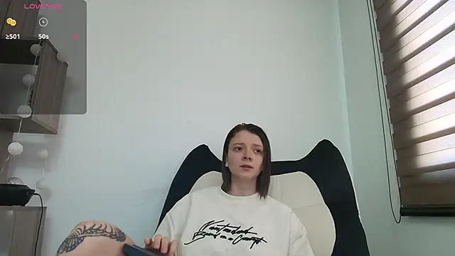 Snapshot of Arya_starrk chatting on June 1, 1:57 pm Arya starrk online show from June 1, 1:57 pm