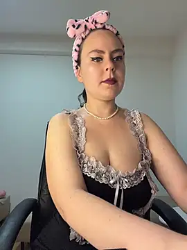 Snapshot of Stoned-baby69 chatting on June 11, 7:01 pm Stoned-baby69 online show from June 11, 7:01 pm