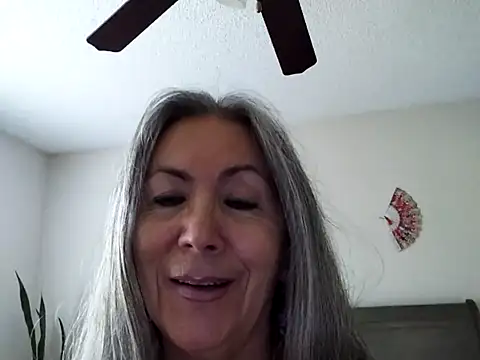 Snapshot of EvaRobinson chatting on May 11, 5:10 pm EvaRobinson online show from May 11, 5:10 pm