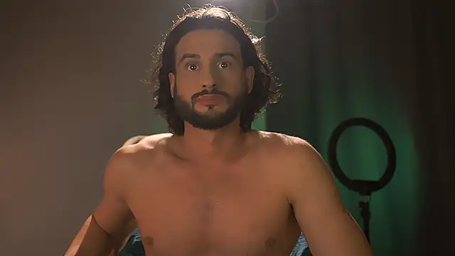 Keen   Luckystrike online show from October 4, 1:31 pm