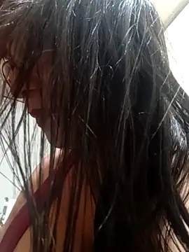 Snapshot of kelly_dirty_ chatting on May 2, 5:01 am kelly dirty online show from May 2, 5:01 am