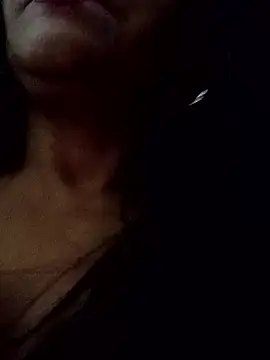 Snapshot of kelly_dirty_ chatting on June 3, 11:32 pm kelly dirty online show from June 3, 11:32 pm