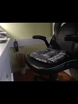 feathersify online show from January 12, 7:35 am