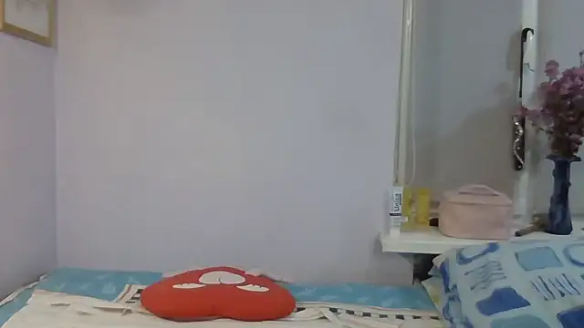 Snapshot of Lusi-777 chatting on November 19, 8:20 pm Lusi-777 online show from November 19, 8:20 pm