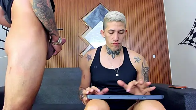 Snapshot of yeckodream chatting on March 10, 9:53 am yeckodream online show from March 10, 9:53 am