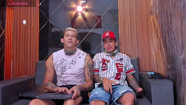 Snapshot of yeckodream chatting on March 22, 4:35 am yeckodream online show from March 22, 4:35 am