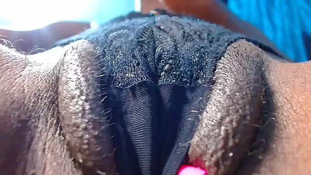 Snapshot of bethanywilson_23 chatting on May 11, 7:55 pm bethanywilson 23 online show from May 11, 7:55 pm
