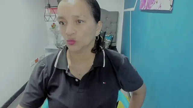 MarilynMiilf  online show from December 2, 7:49 pm