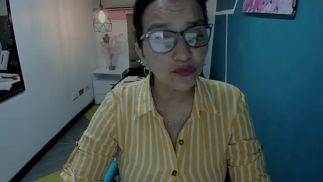 MarilynMiilf  online show from December 2, 10:56 pm