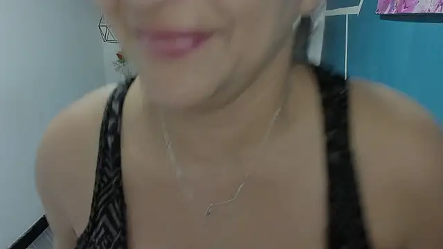 MarilynMiilf  online show from December 4, 11:13 pm