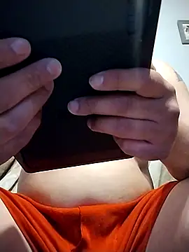 thickcocklatino online show from May 12, 8:50 pm