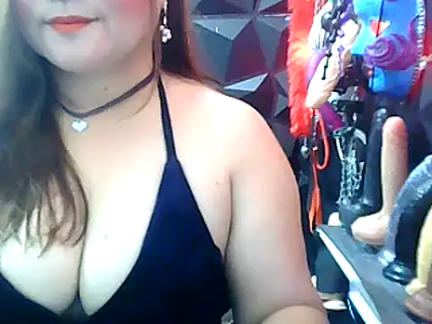 Snapshot of URFUCKINGDOLL chatting on January 19, 12:06 pm URFUCKINGDOLL online show from January 19, 12:06 pm