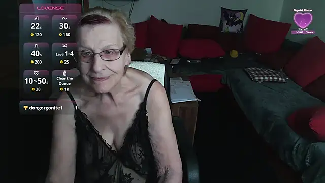 Snapshot of HeisseomaOriginal chatting on November 12, 8:04 am HeisseomaOriginal online show from November 12, 8:04 am