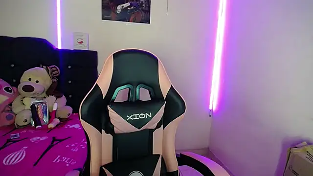 yuliana 19 online show from October 22, 10:48 am