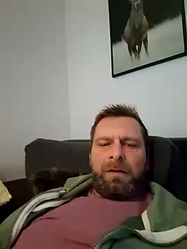 Snapshot of Mjn34 chatting on January 7, 7:31 am Mjn34 online show from January 7, 7:31 am