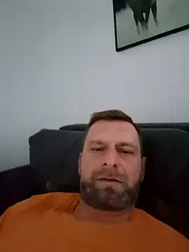 Snapshot of Mjn34 chatting on February 12, 7:13 am Mjn34 online show from February 12, 7:13 am