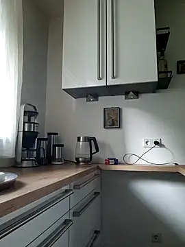 Snapshot of Mjn34 chatting on March 10, 6:49 am Mjn34 online show from March 10, 6:49 am