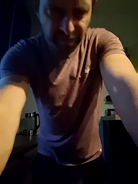 Snapshot of Mjn34 chatting on September 25, 5:44 am Mjn34 online show from September 25, 5:44 am