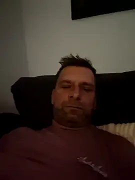 Snapshot of Mjn34 chatting on October 19, 6:03 am Mjn34 online show from October 19, 6:03 am