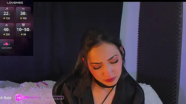 Snapshot of rosario215B chatting on January 27, 10:38 pm rosario215B online show from January 27, 10:38 pm