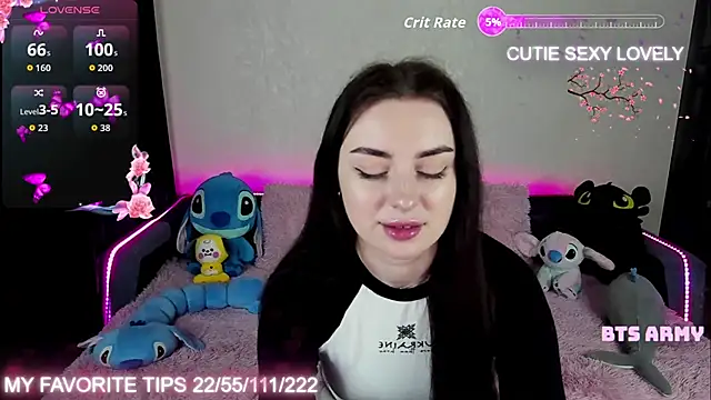 Snapshot of SemurMur chatting on May 10, 3:28 pm SemurMur online show from May 10, 3:28 pm