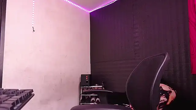 Diana Lozano online show from February 3, 2:24 pm